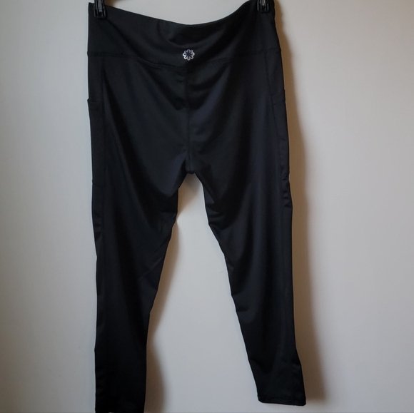 Pro Player Black Activewear - Picture 2 of 3